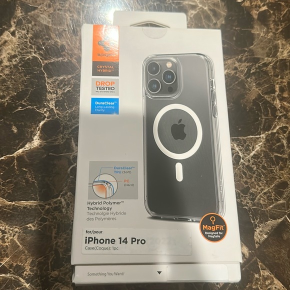 iPhone 14 Pro Clear Case with MagSafe - Picture 1 of 3